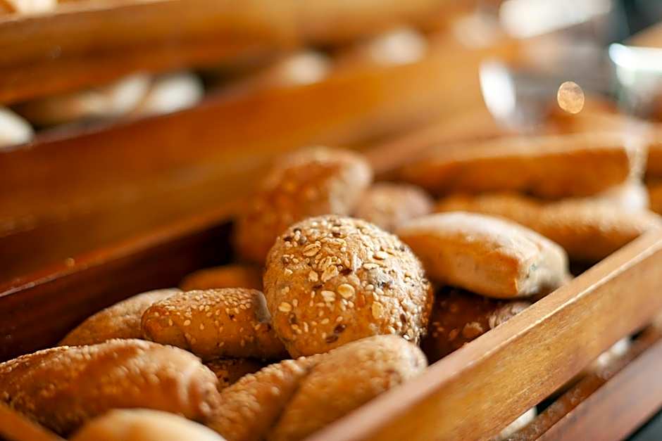 Kings Hotel First Class