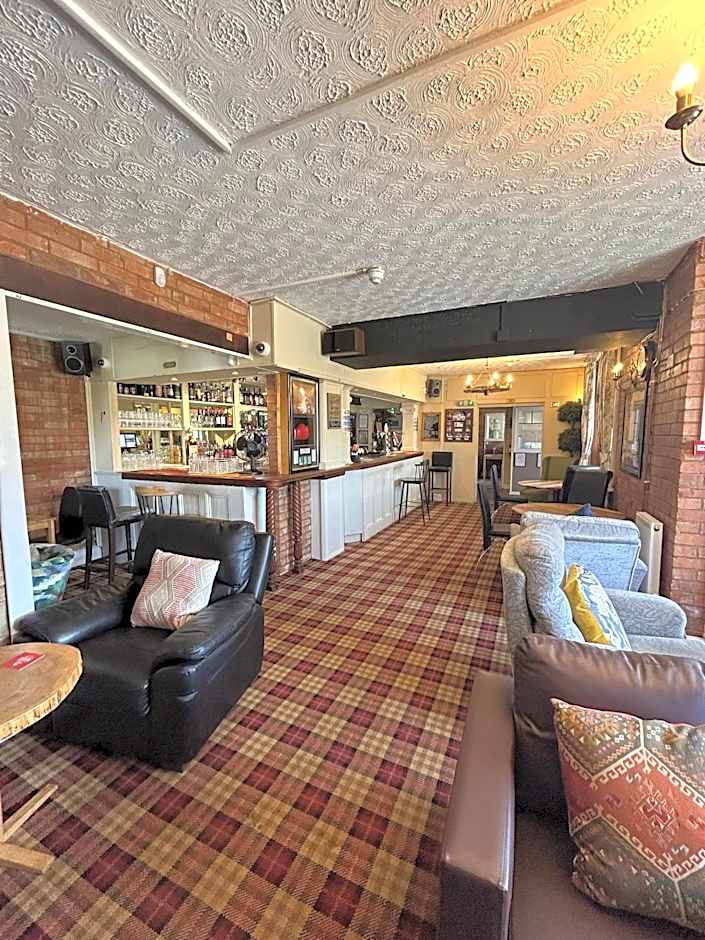 Halfway House Inn Country Lodge