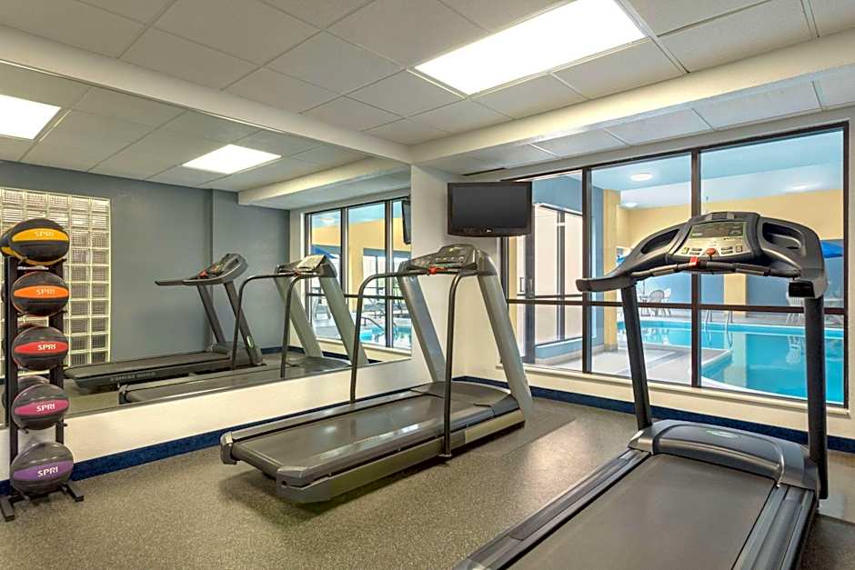 Days Inn by Wyndham Fargo