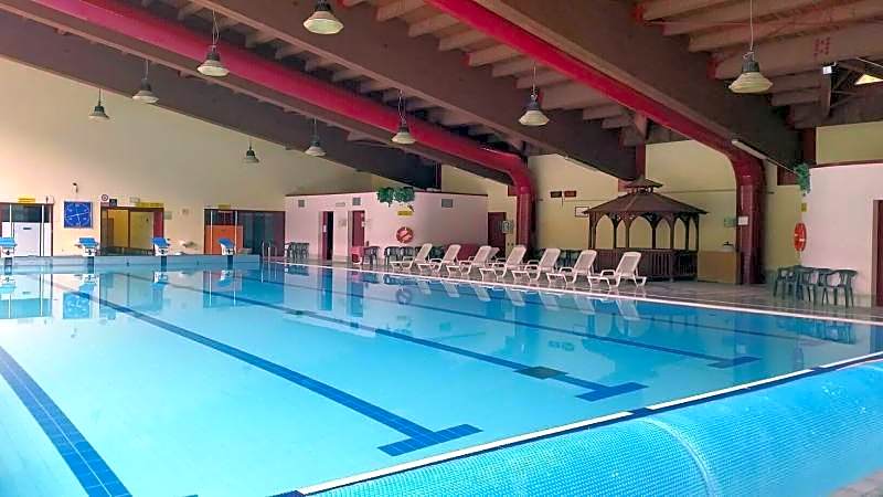 Bella Italia & Efa Village