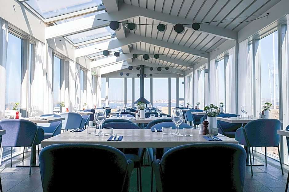 Gullmarsstrand Hotell & Konferens