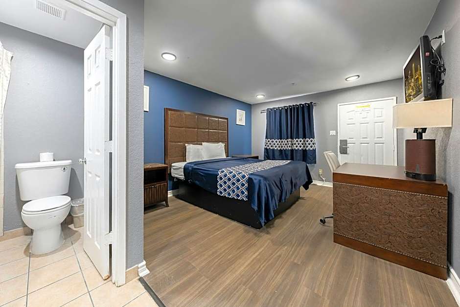 Golden Inn Dallas by Hotel O