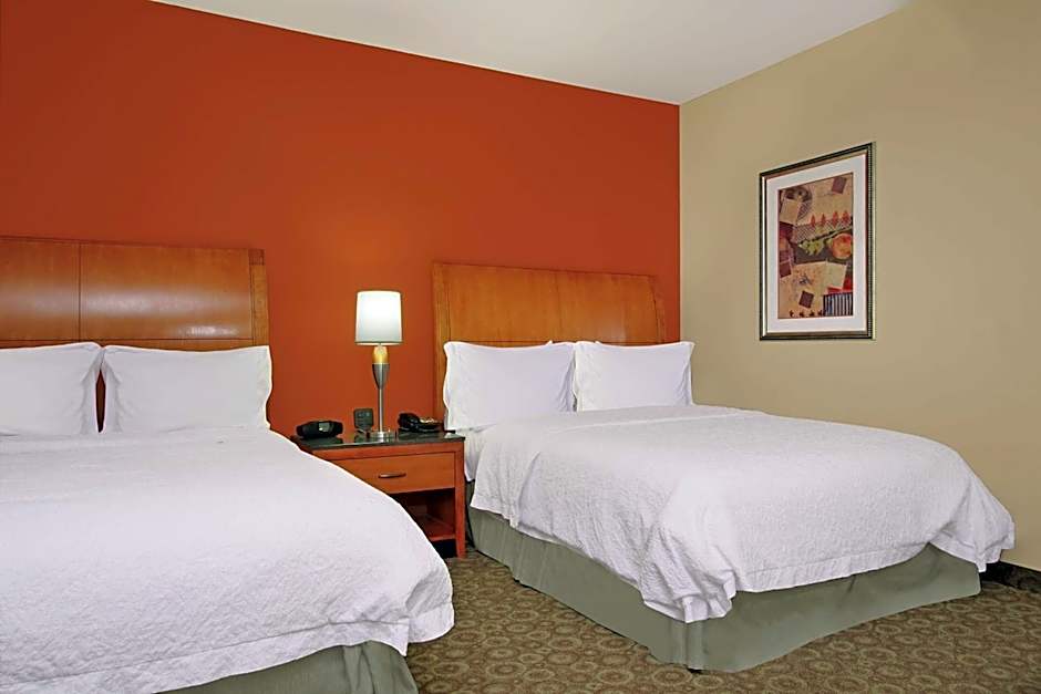 Hampton Inn By Hilton & Suites Buffalo