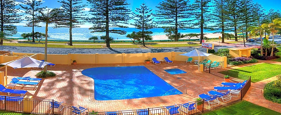 Columbia Beachfront Apartments on Rainbow Bay