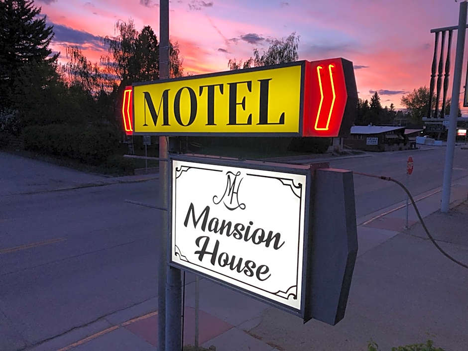The Mansion Motel – Buffalo, WY