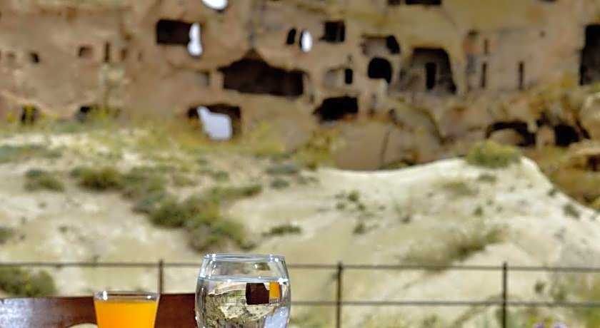 Seki Cave Hotel