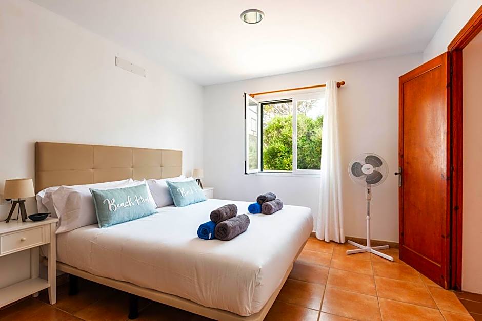 Villa Binisaret I by Mauter Villas