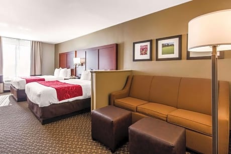 2 Queen Beds, Suite, Nonsmoking