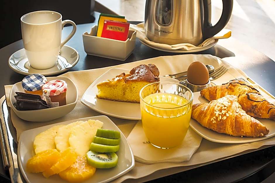 Sardegna Hotel - Suites & Restaurant