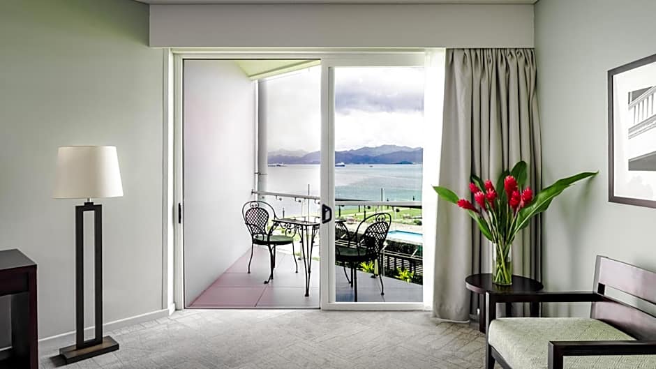 Grand Pacific Hotel By IHG