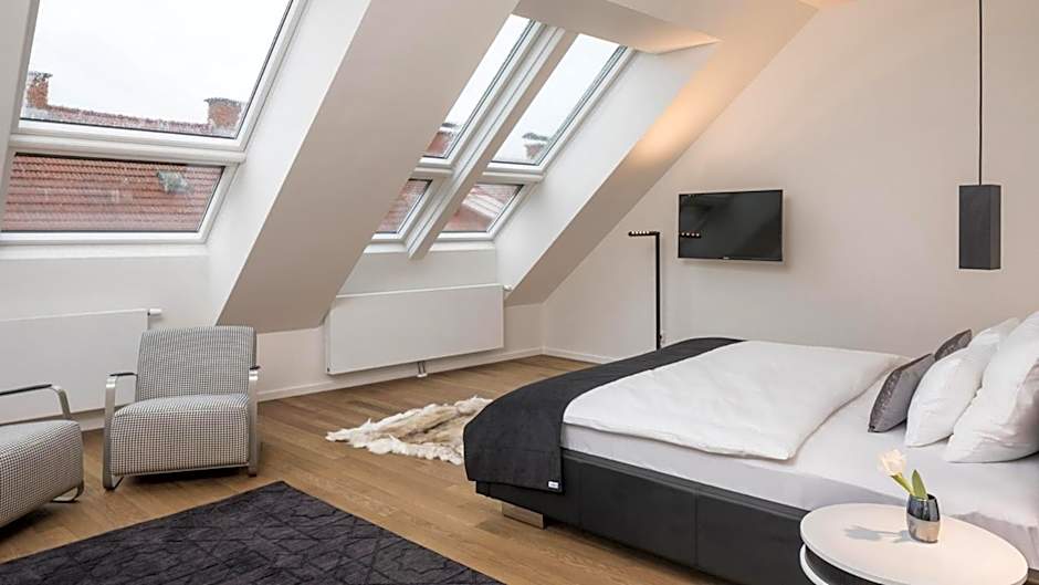 Blackhome Graz I contactless check-in