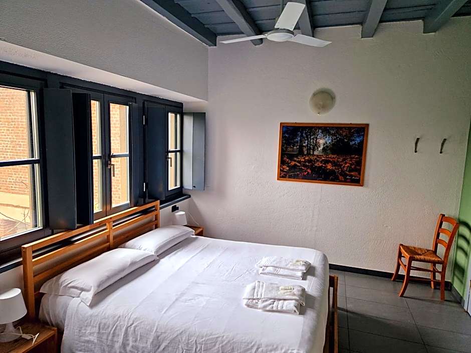 B&B e Ostello, Parco di Monza, CASCINA COSTA ALTA