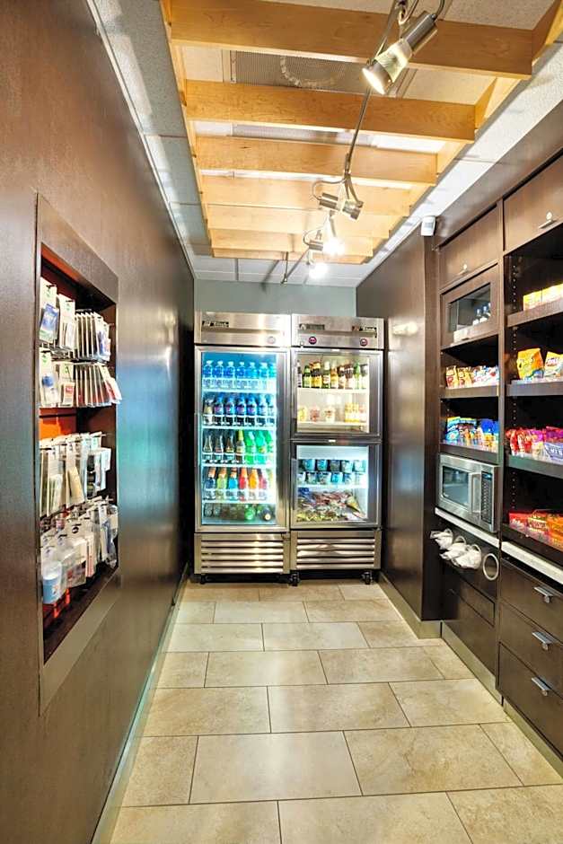 Courtyard by Marriott McAllen Airport