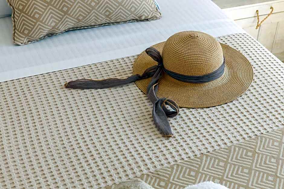 Playa Studios Paros