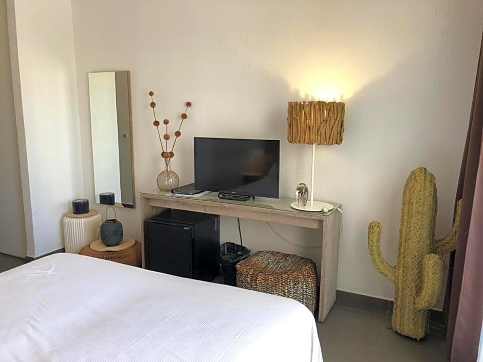 Bwa Chik Hotel & Golf