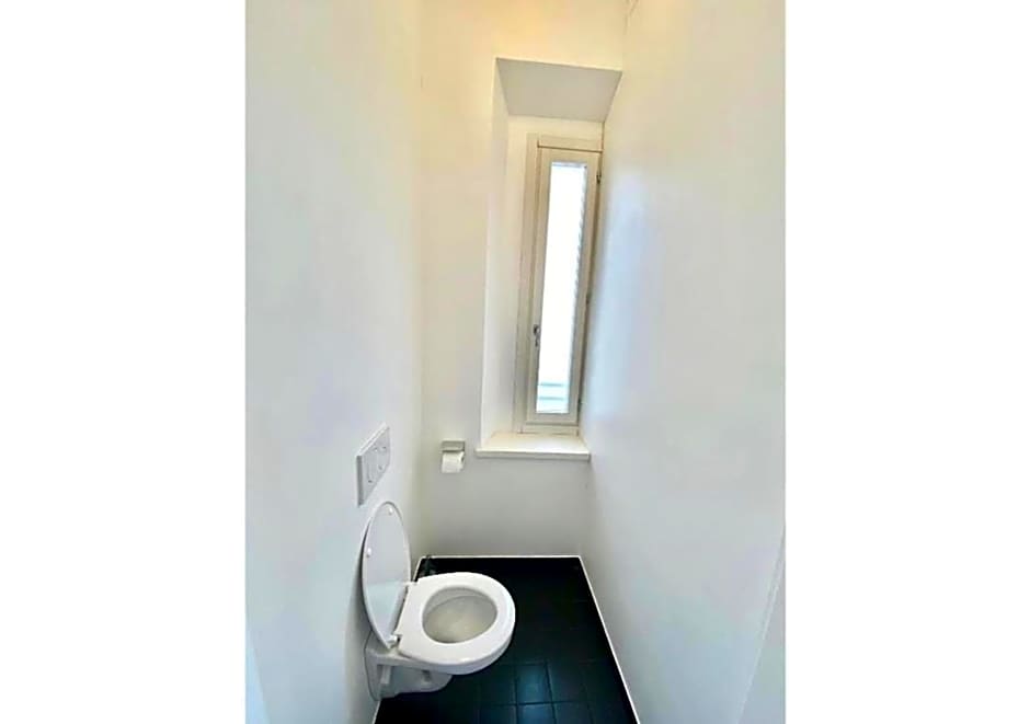 BRIBANO HOSTEL & bike sharing-workers and tourists hospitality