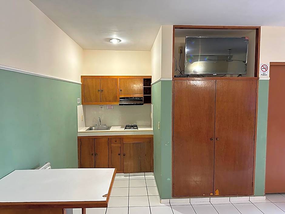 Blue Pacific Suites