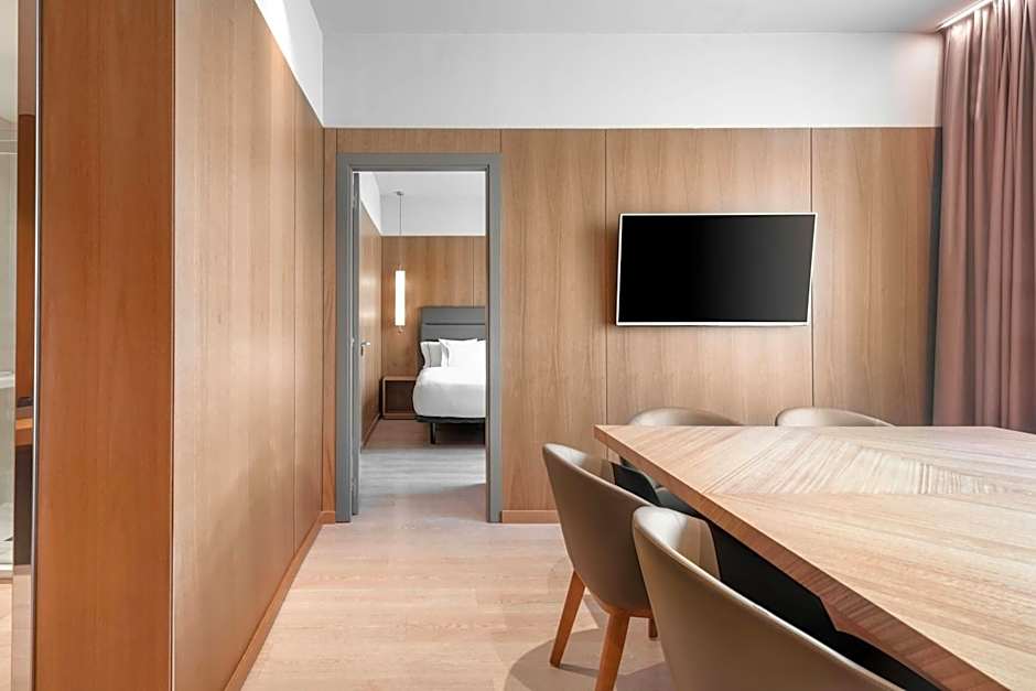 AC Hotel by Marriott Diagonal L´Illa