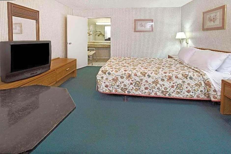 Knights Inn  South Houston TX