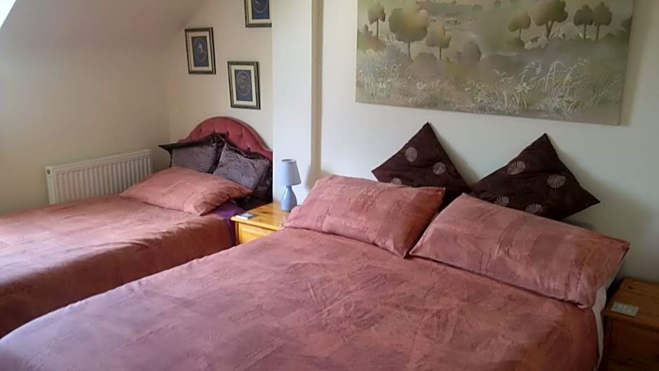 Photo 1 of 5 of 1 Extra Bed