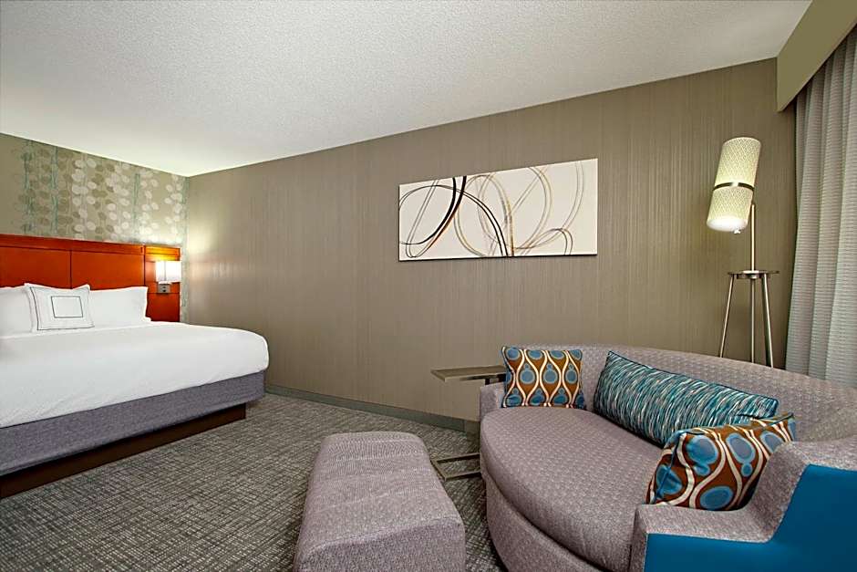 Courtyard by Marriott Oakland Downtown