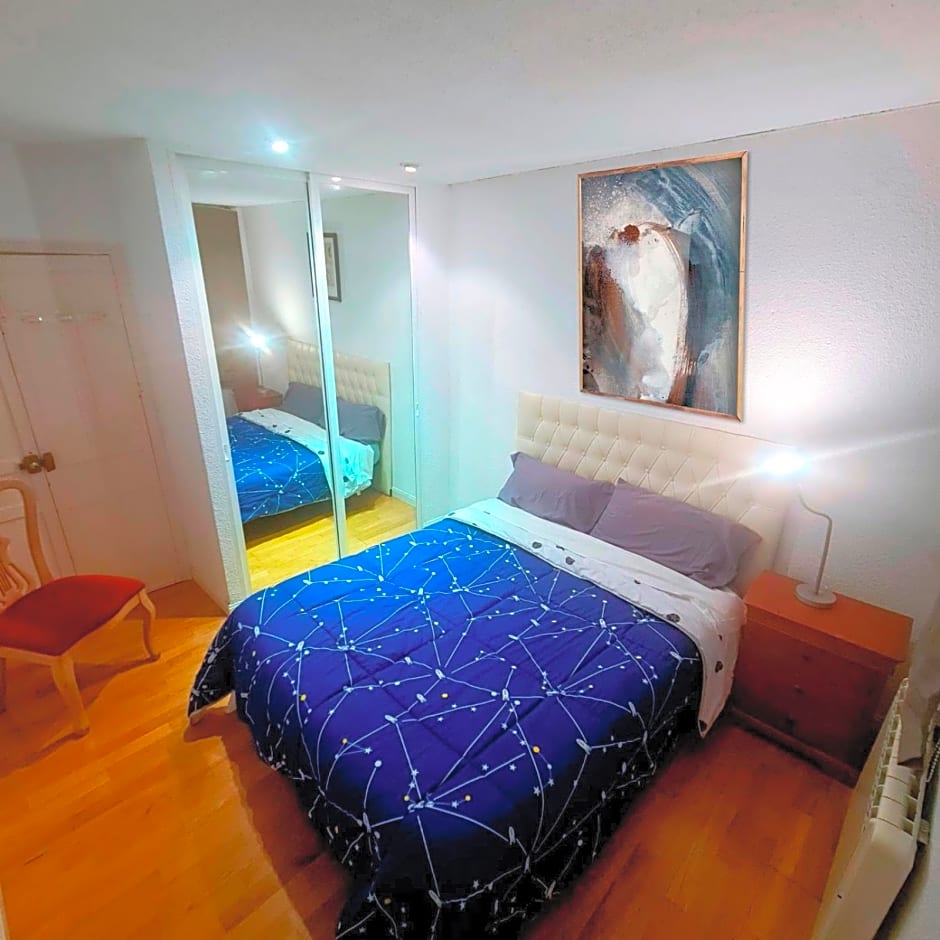 GRAN VIA VALVERDE Apartaments & ROOMS PARKING