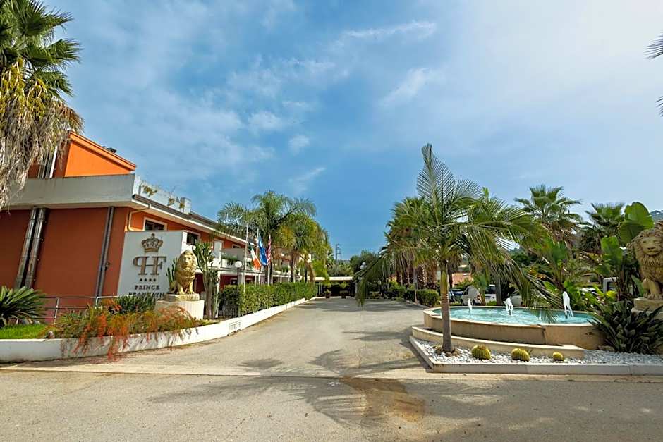 Prince Franklyn Hotel