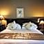 Bass Lake Country Lodge