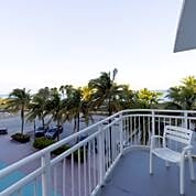 Ocean Surf Hotel