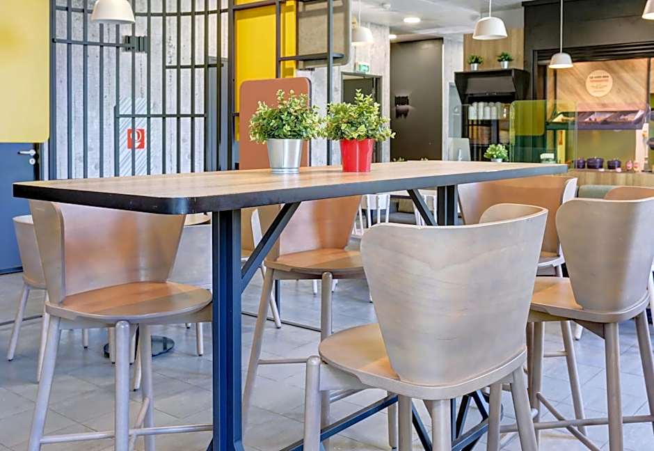 B&B HOTEL Reims Bezannes