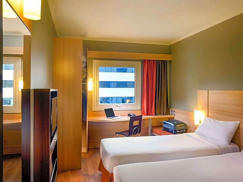 Ibis Santiago Las Condes Manquehue
