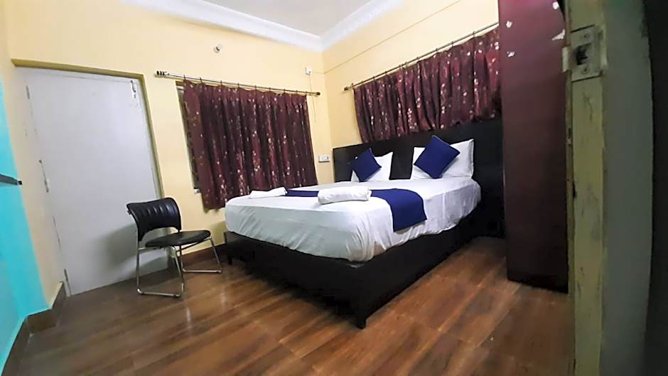 Goroomgo Salt Lake Palace Kolkata – Calcutta, LA