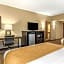 Comfort Inn & Suites Allen Park
