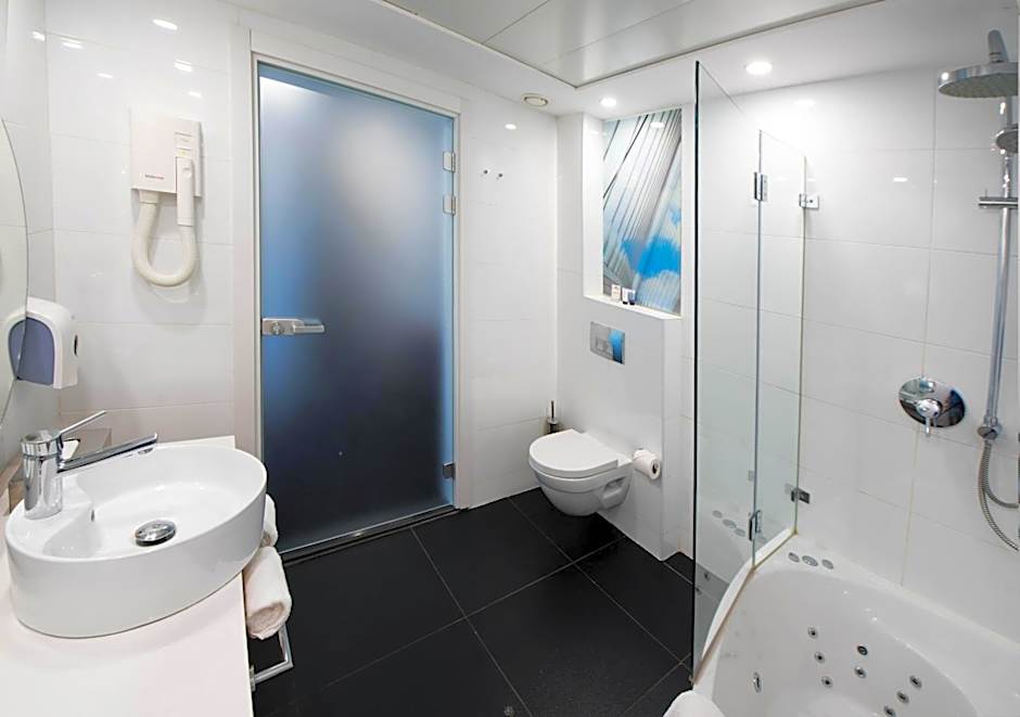 Eyal Hotel by Smart Hotels