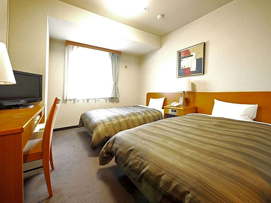 Hotel Route Inn Igaueno - Igaichinomiya Inter