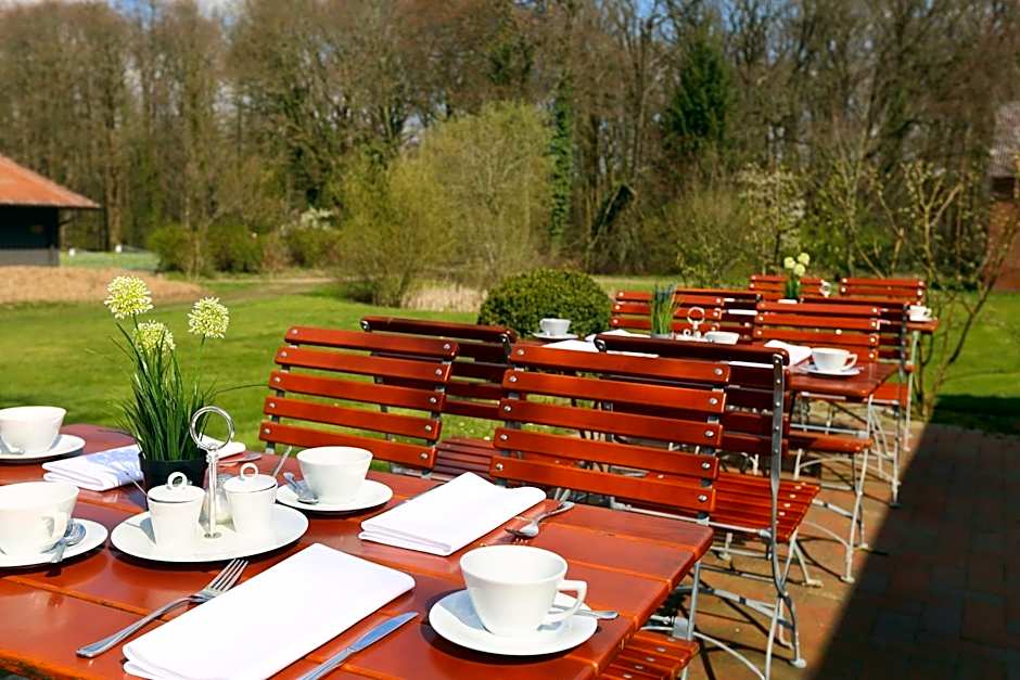 STADE LAND GOLF HOTEL Tiny Häuser