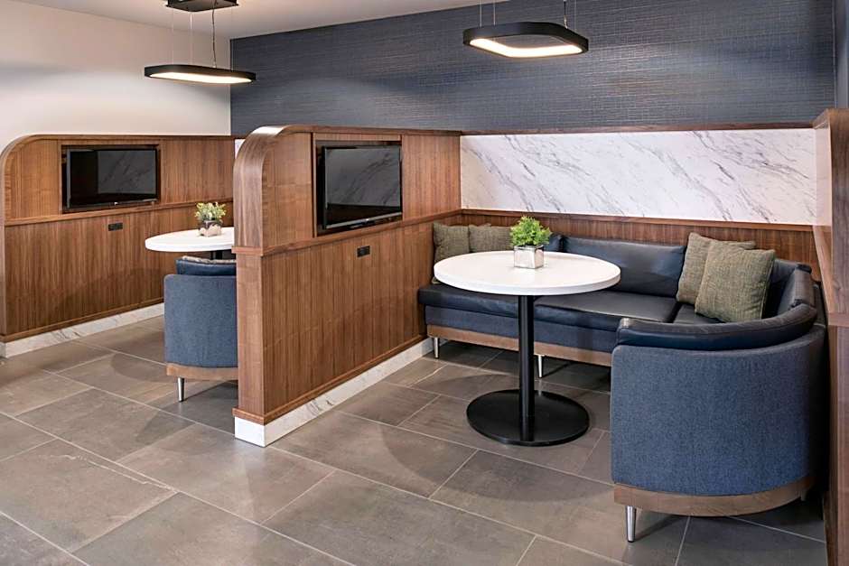 Courtyard by Marriott Memphis Collierville