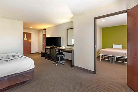 King Suite with Sofa Bed - Non-Smoking