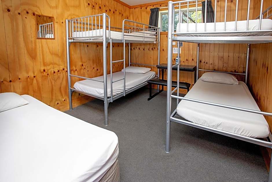 Wellington TOP 10 Holiday Park