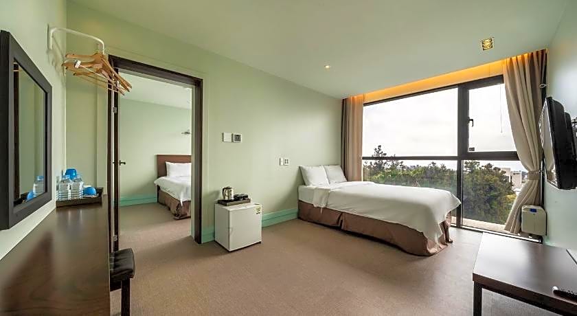 Sunrise Hotel Jungmun