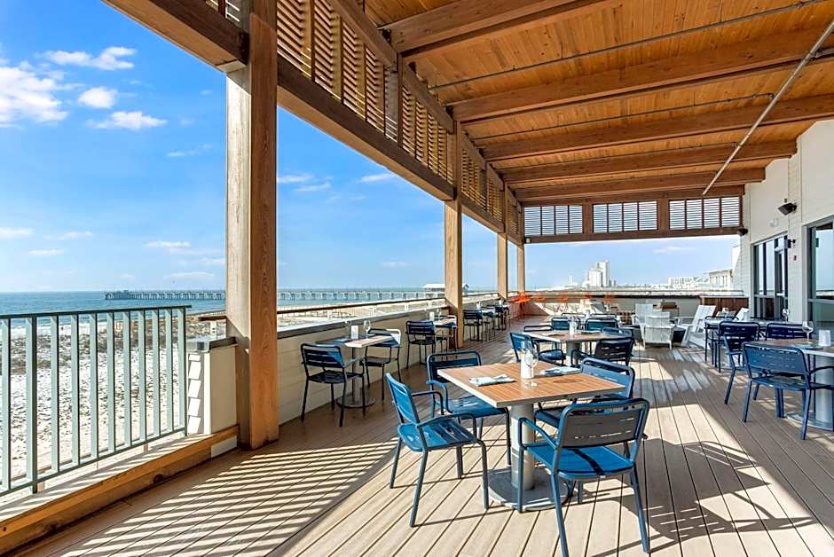 The Lodge at Gulf State Park, A Hilton Hotel