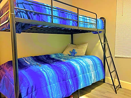 Bed in 10-Bed Mixed Dormitory Room