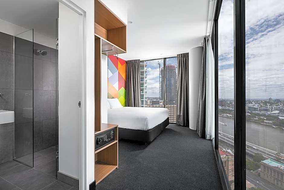 Ibis Styles Brisbane Elizabeth Street
