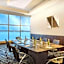 Wyndham Guayaquil, Puerto Santa Ana