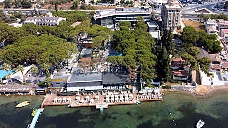 Unique Life Style Hotel