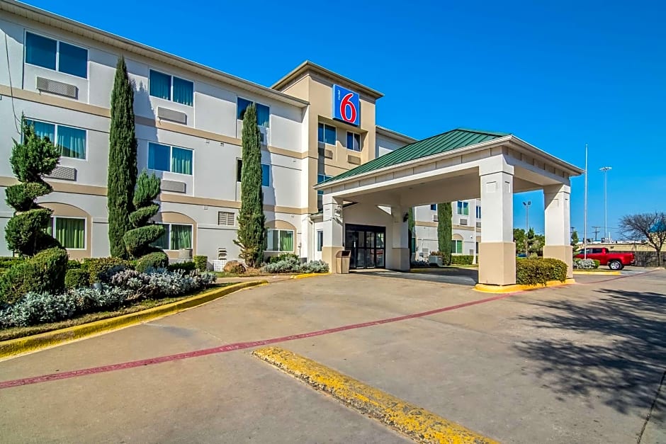 Motel 6 Dallas - North