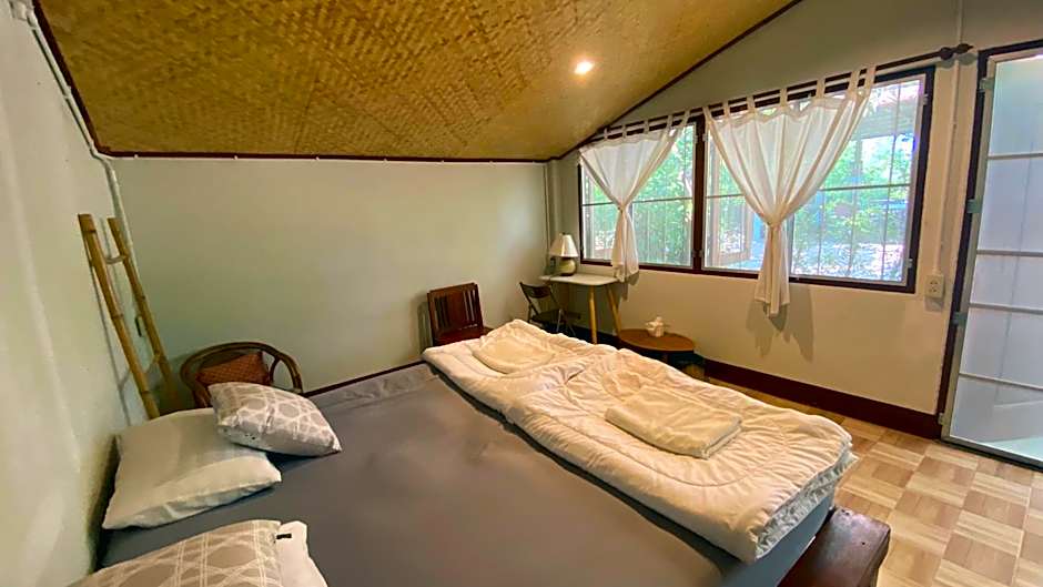 Brown House Chiangdao