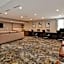 DoubleTree by Hilton St. Louis-Airport