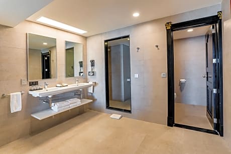 Suite with sea view