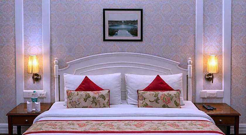 Hotel Bright